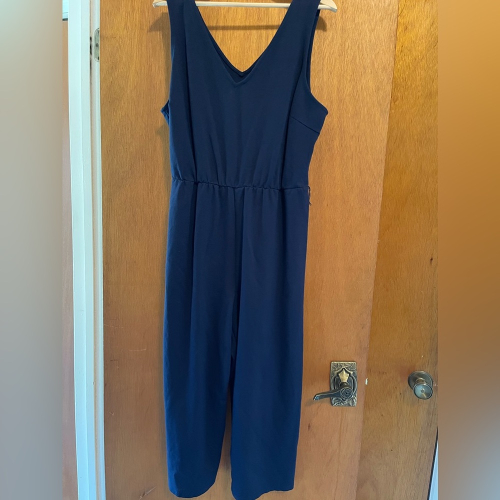 Women’s pant suit